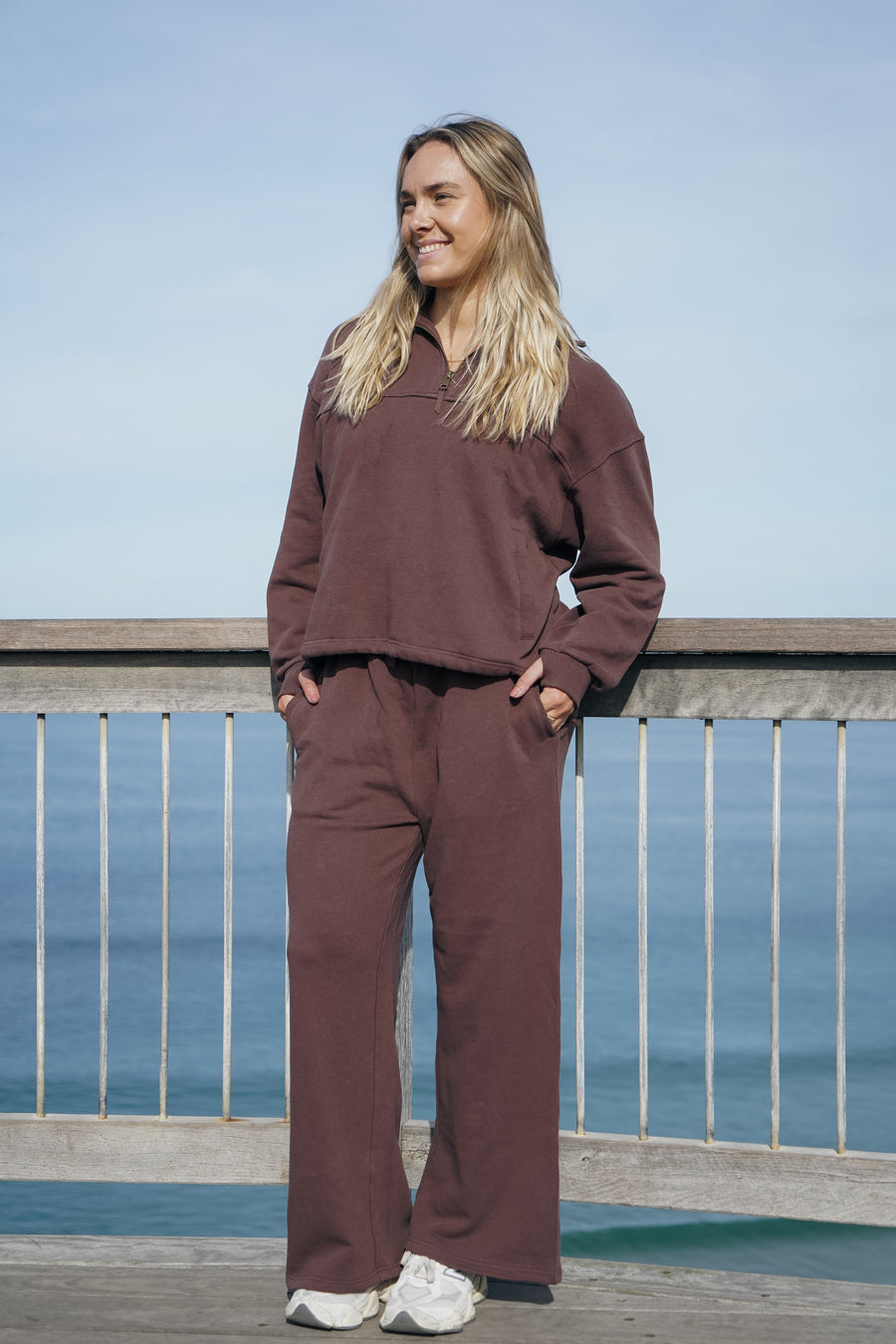 Wide leg jogger set in cacao