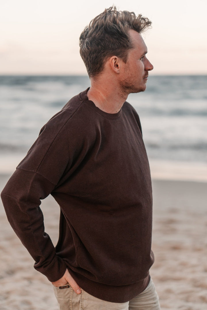 hemp crew neck sweater in cacao