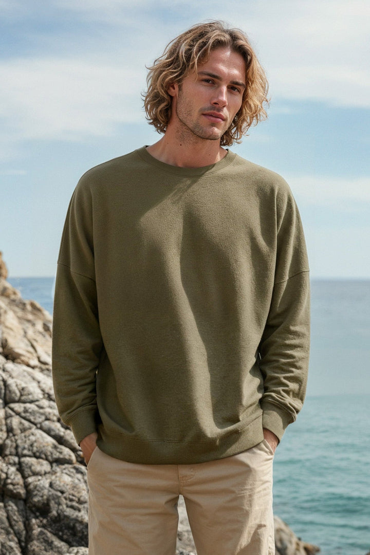 Hemp crew neck sweater in Olive Green